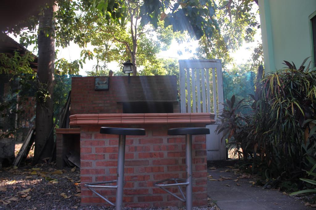 Hamaca Paraguaya Hostel อะซุนซิออง ภายนอก รูปภาพ