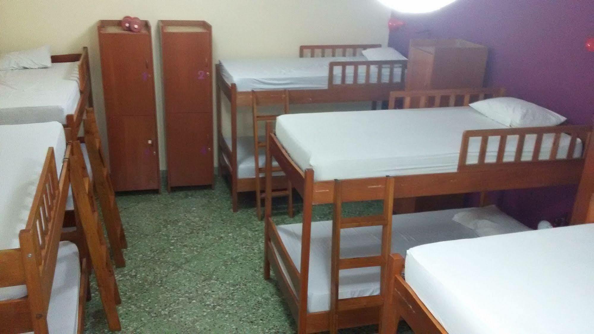 Hamaca Paraguaya Hostel อะซุนซิออง ภายนอก รูปภาพ