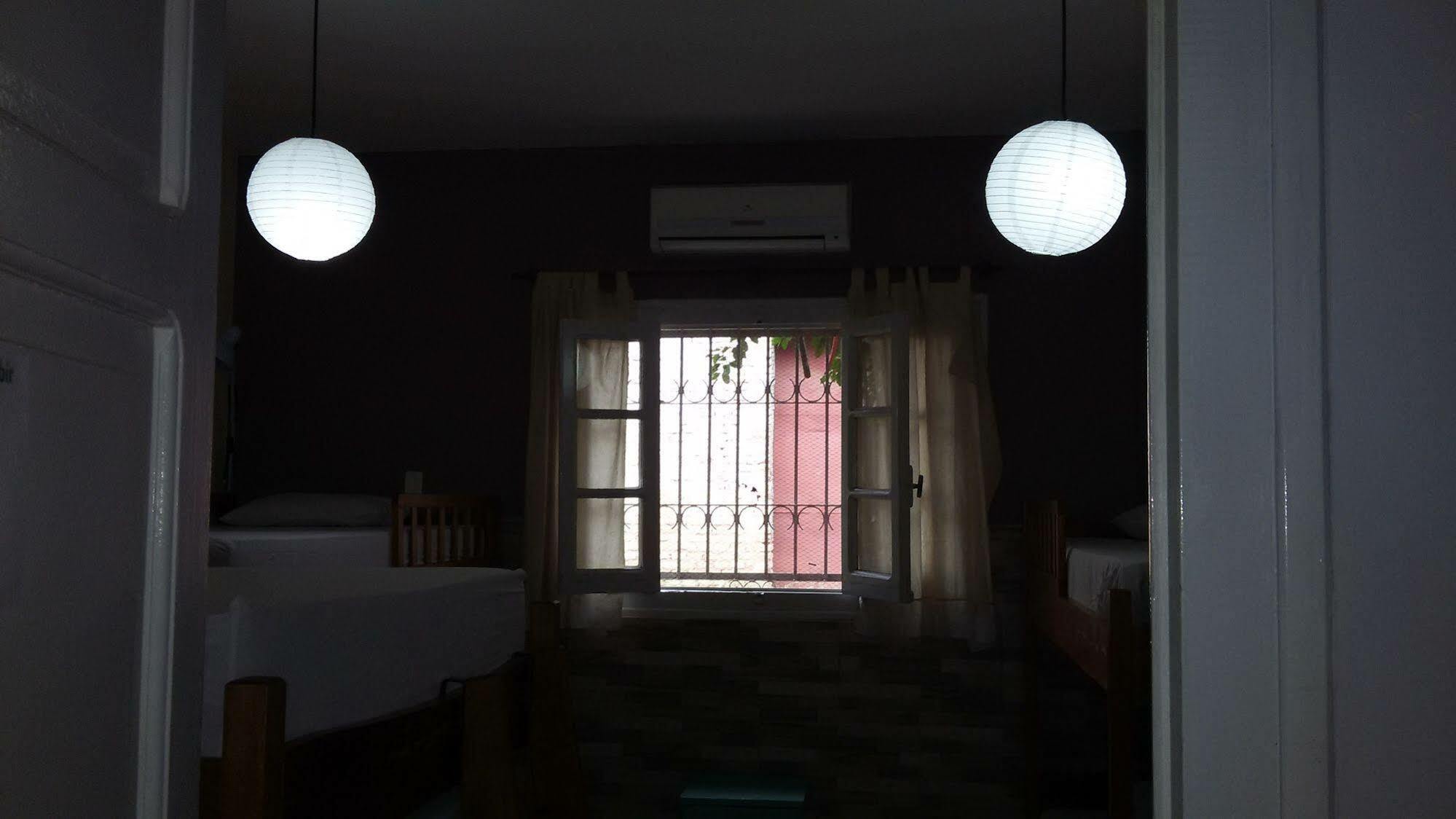 Hamaca Paraguaya Hostel อะซุนซิออง ภายนอก รูปภาพ