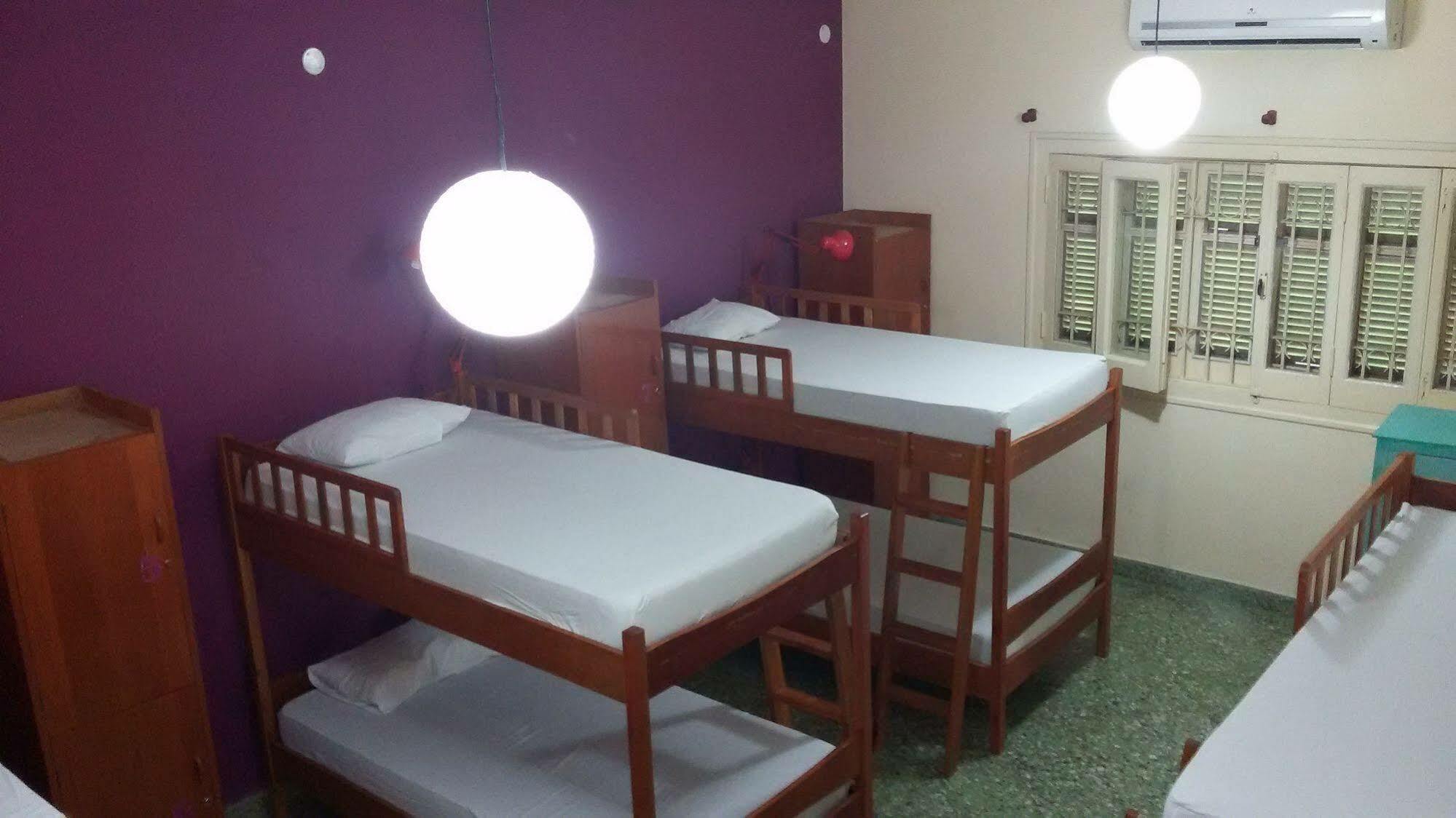 Hamaca Paraguaya Hostel อะซุนซิออง ภายนอก รูปภาพ